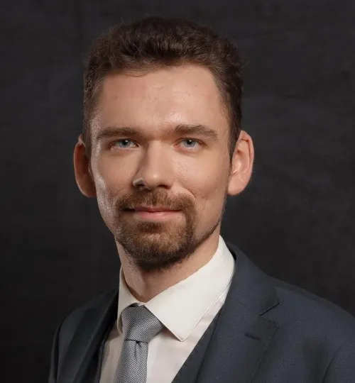 Артём Гудов Артём Гудов