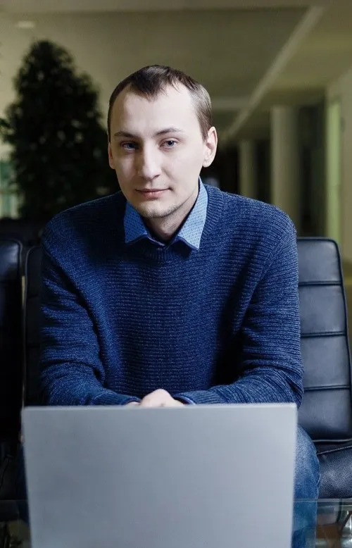 Вячеслав Жданов Вячеслав Жданов