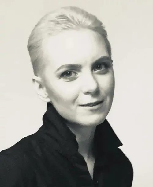 Елена Уханова Елена Уханова