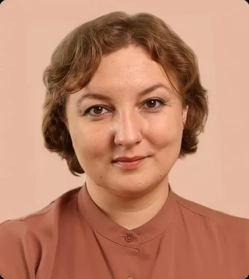 Полина Бынова Полина Бынова