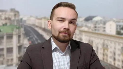 Денис Ромодин Денис Ромодин